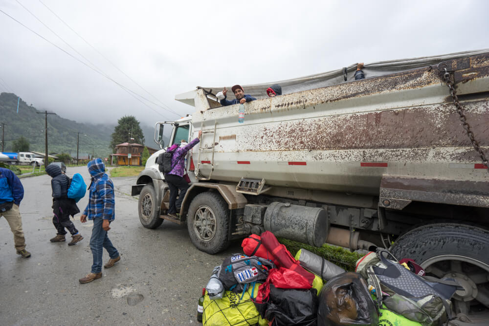 Hitchhiking in patagonia