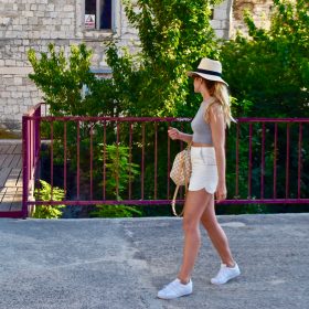 Kortney Grunewald the modern jetsetter