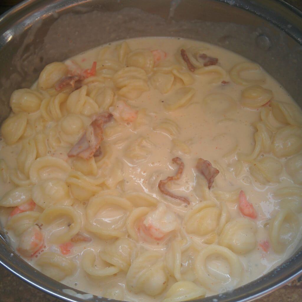 cooking in hostels