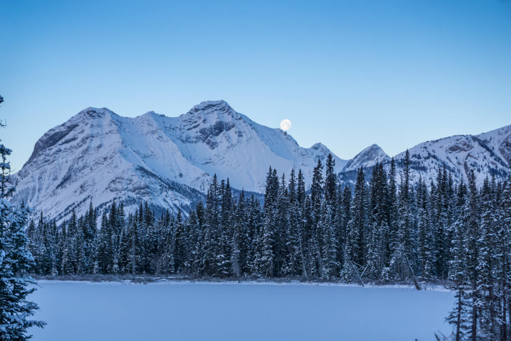 Photos of Alberta in the winter