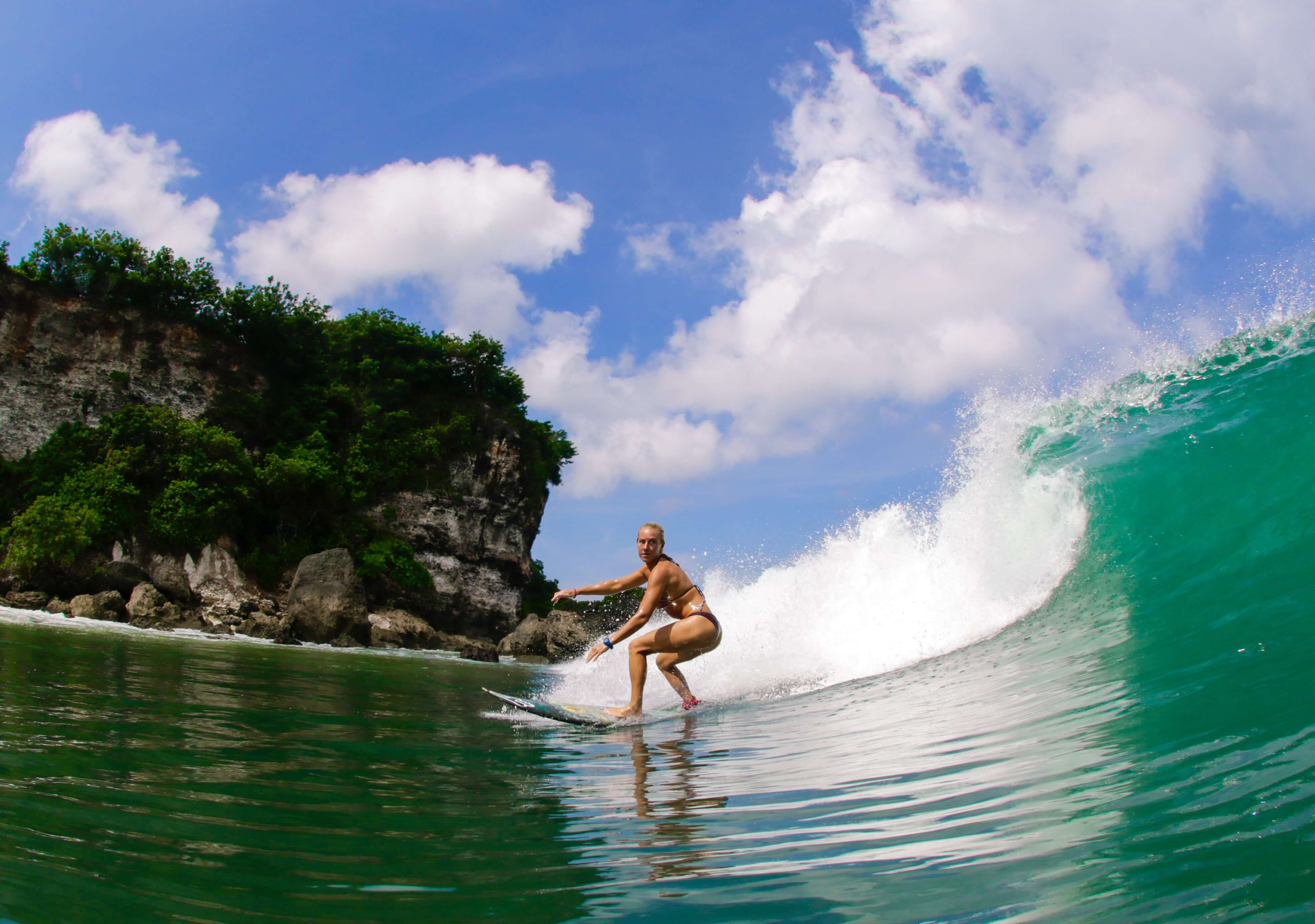 surf boat trip bali