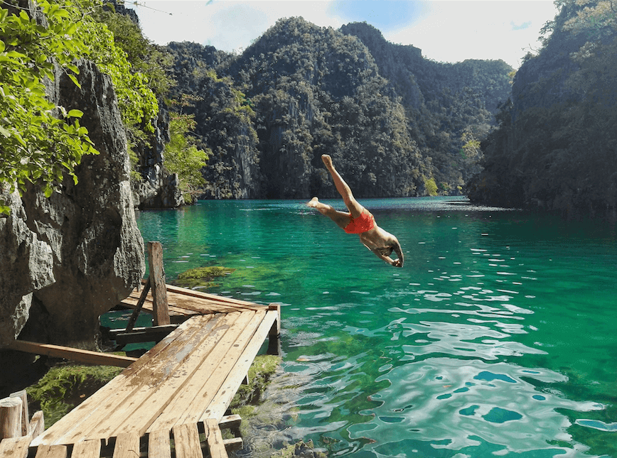 Island hopping in the philippines