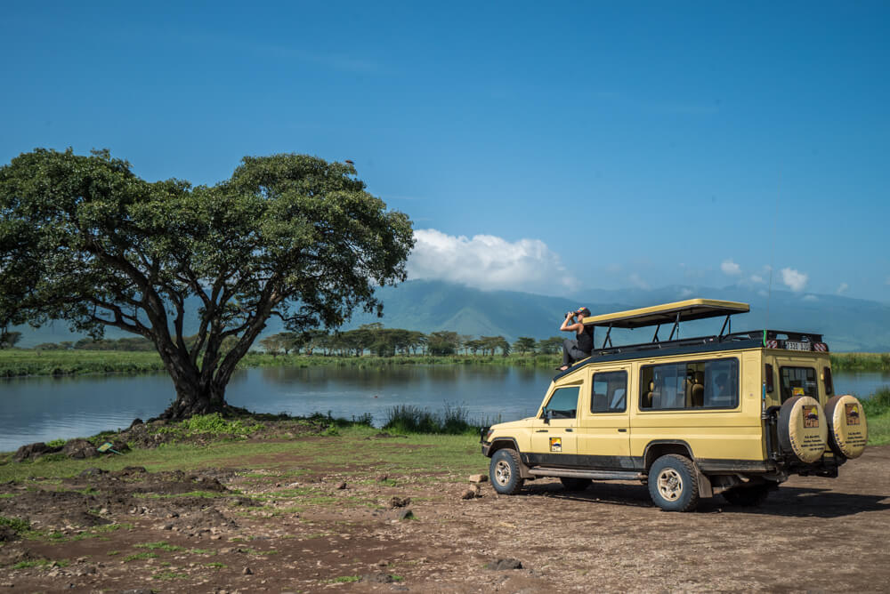 ngorongoro crater guide