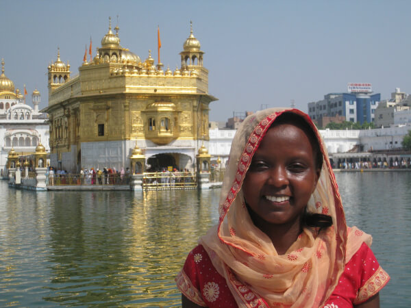 african solo female traveler