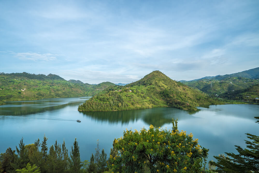 solo female travel africa Rwanda 