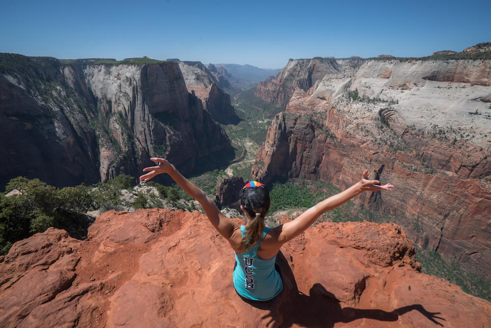 Observation Point vs. Angel's Landing in Zion, Which is Better?