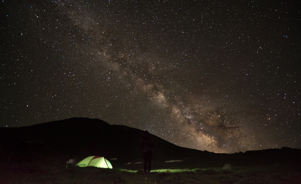 trekkking tian shan mountains