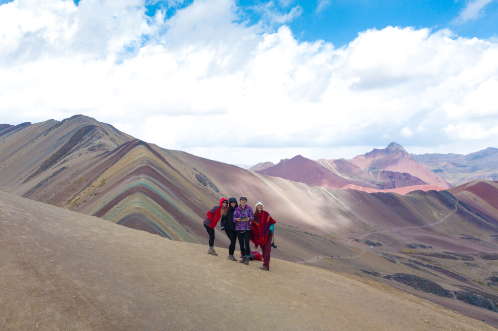 rainbow mountain peru