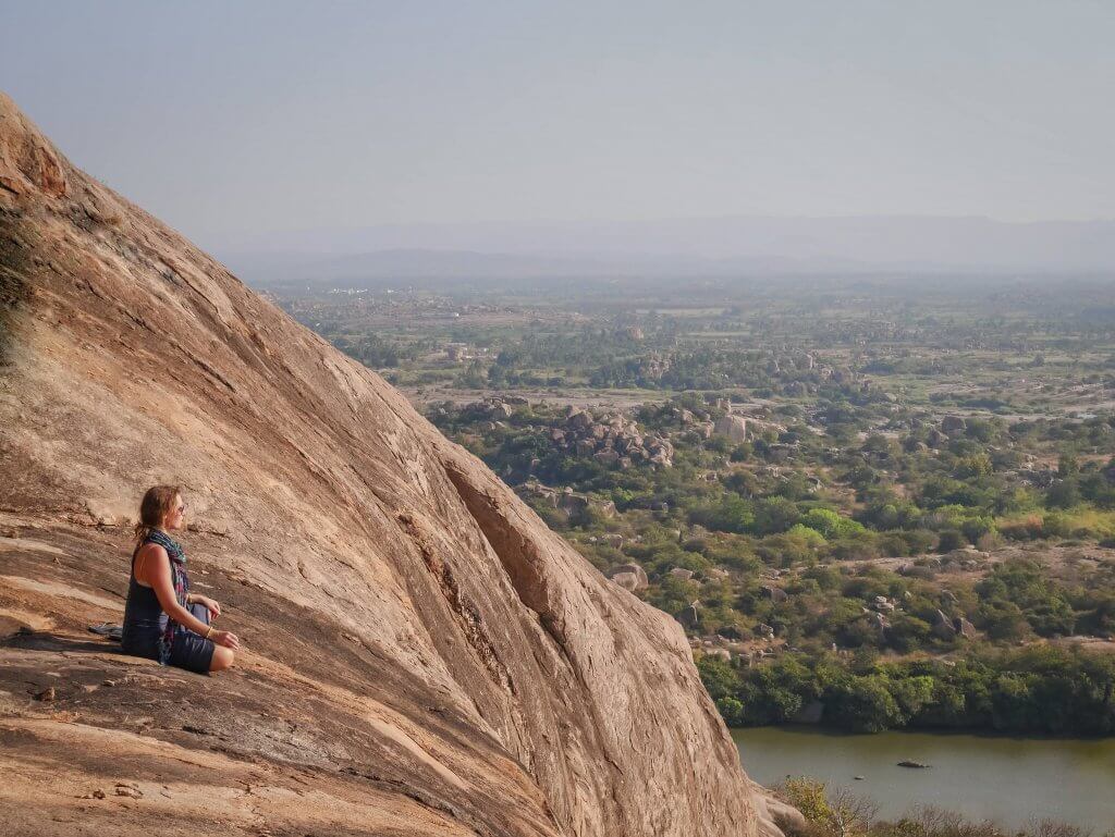 solo traveling in a relationship