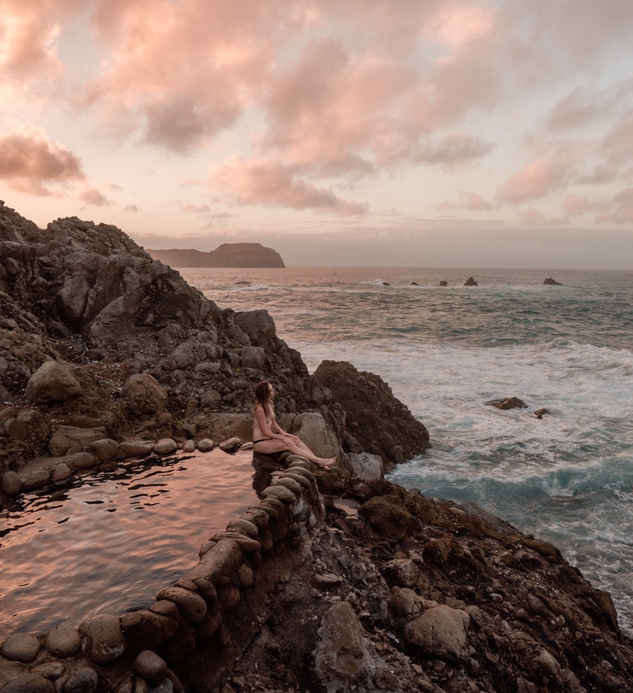 niijima japan outdoor onsen