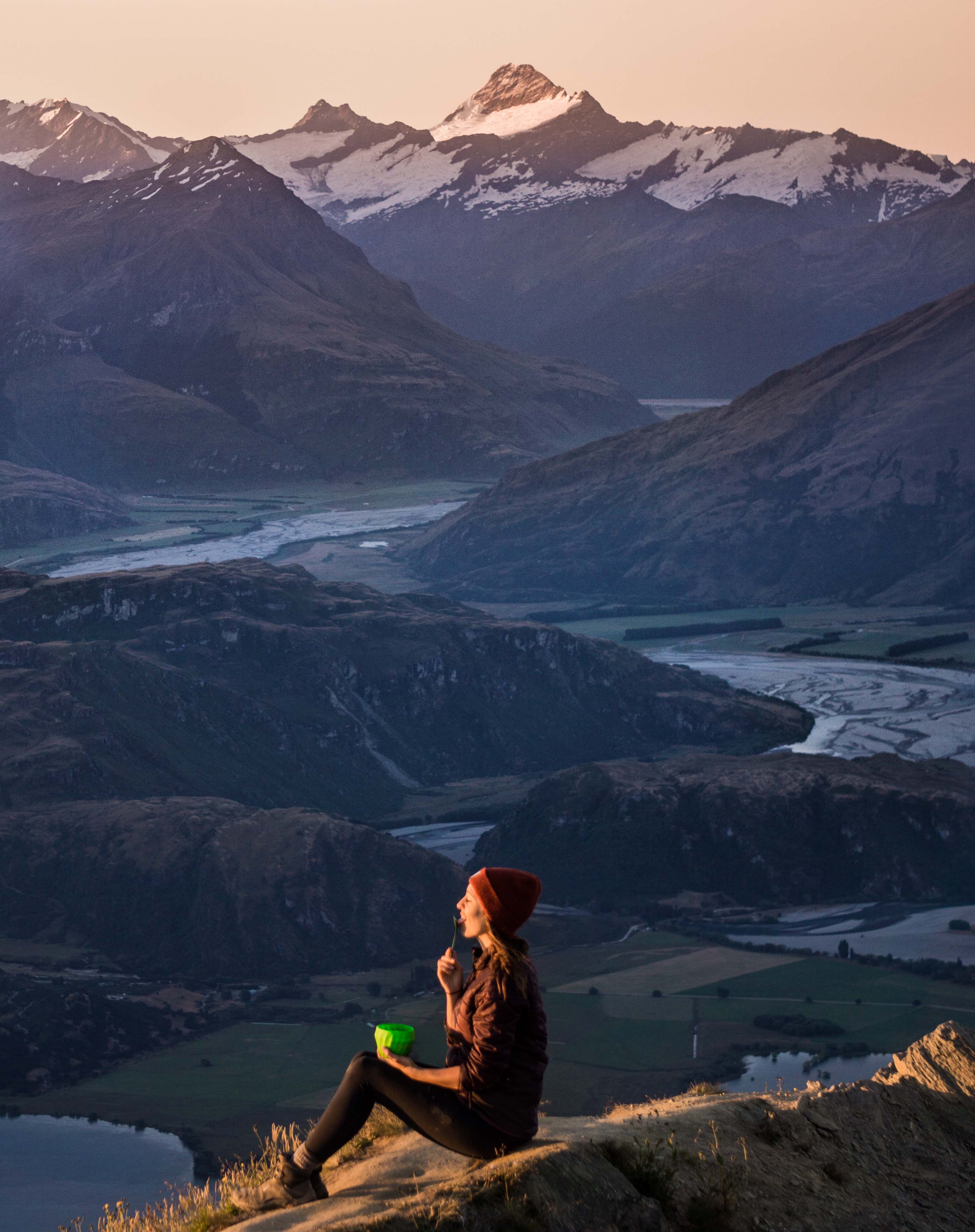 safest countries for women to travel in New Zealand 