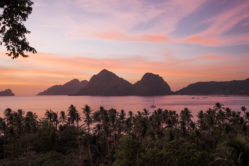 el nido things to do las cabanas beach