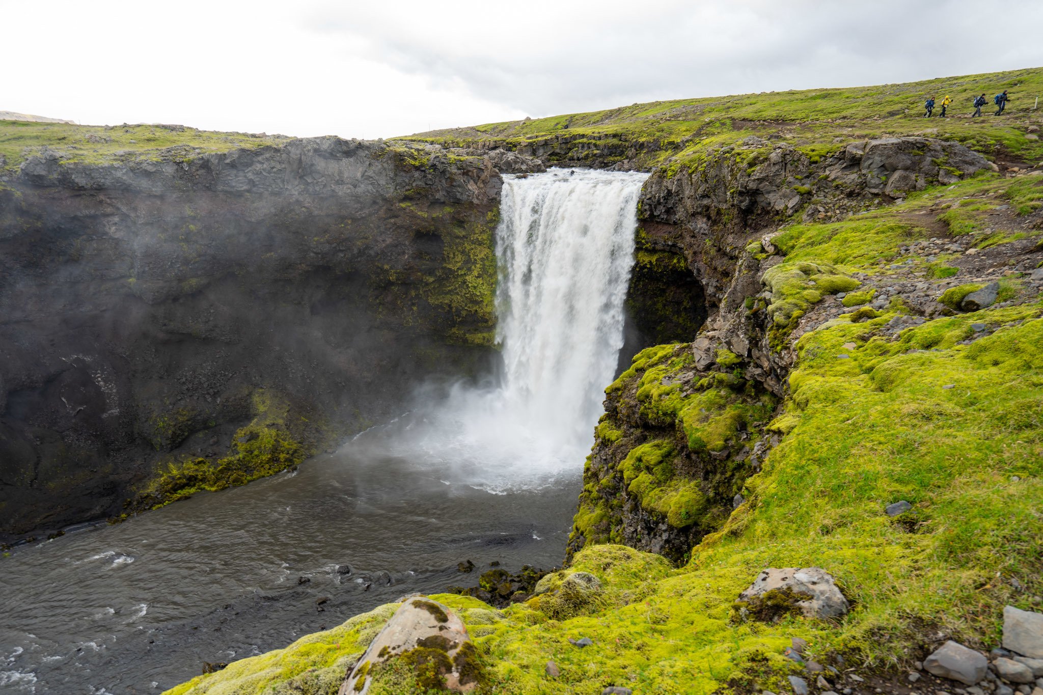 fimmvorduhals hike