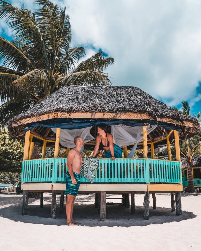 10 top things to do in Samoa - Tom and Zi in traditional Samoan Fales