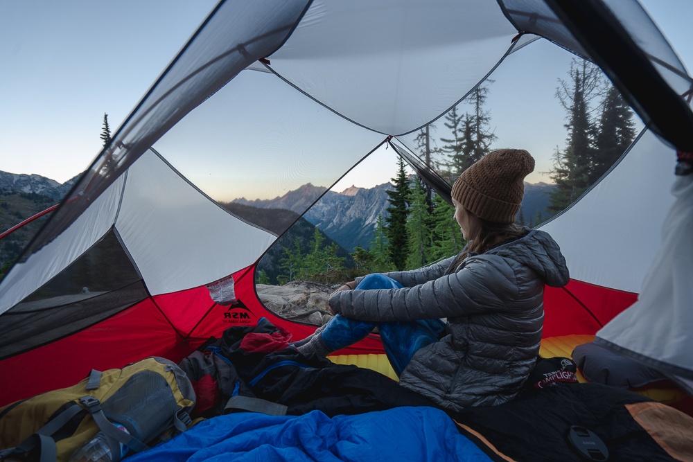 best hikes in washington - maple pass