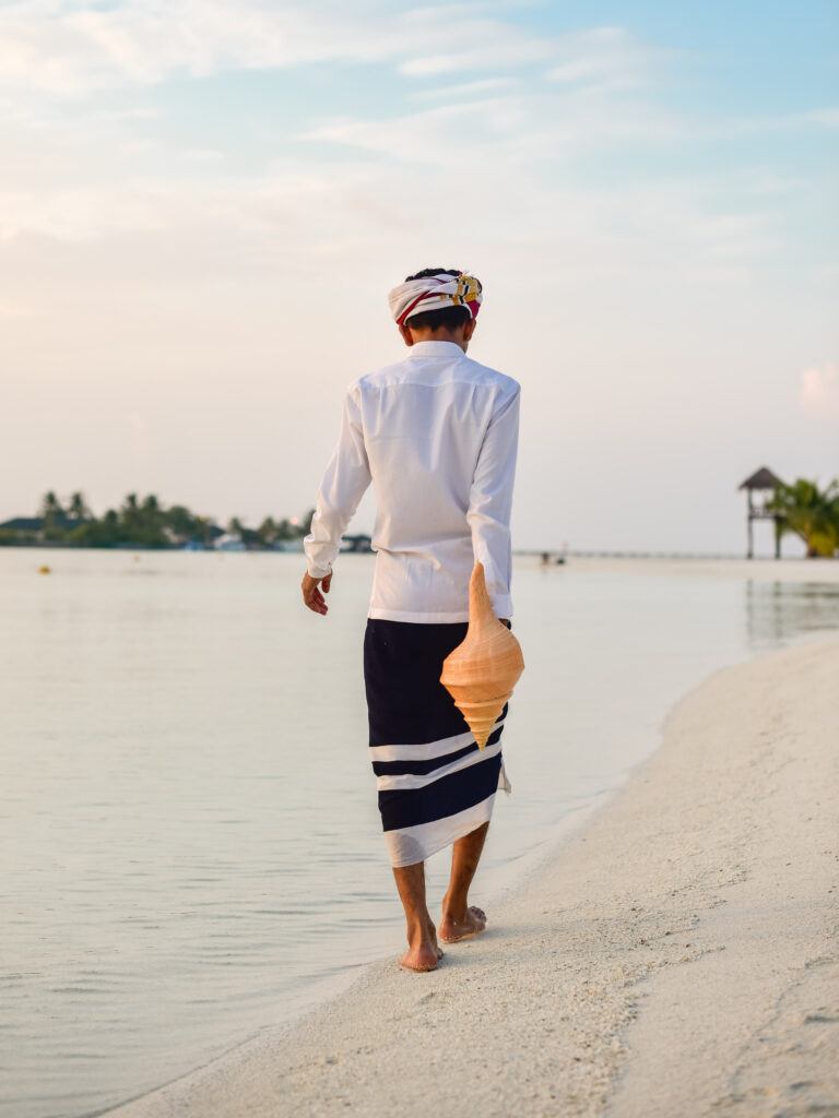 Bora Bora vs maldives