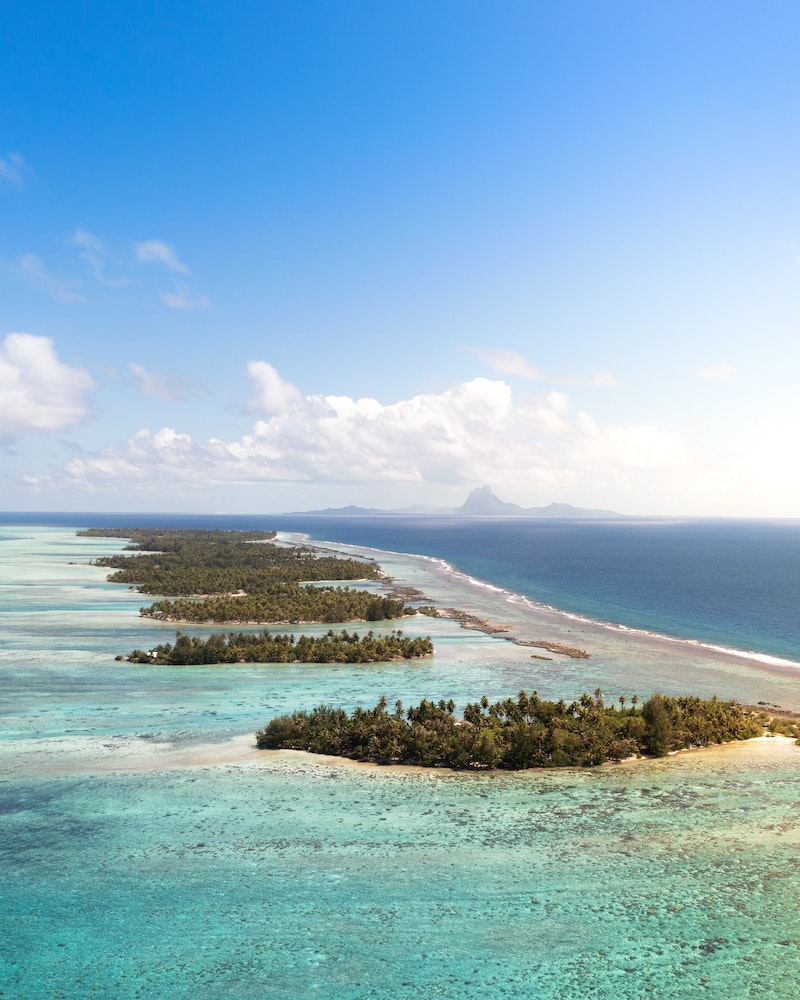 Bora Bora vs maldives