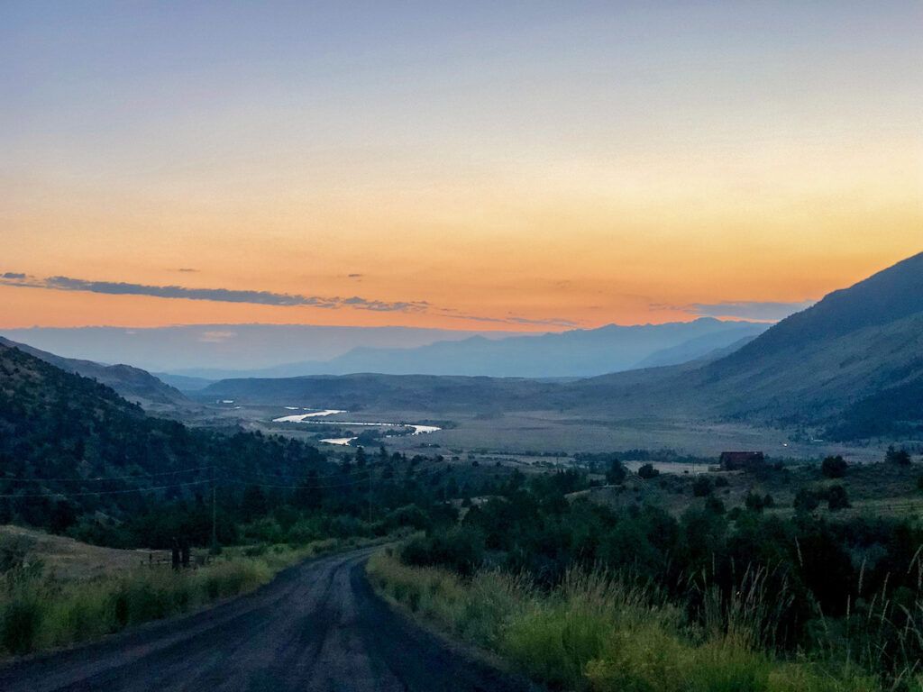 travel blogs yellowstone national park