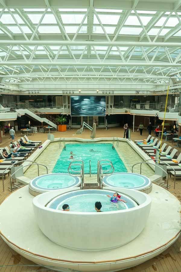 koningsdam pool