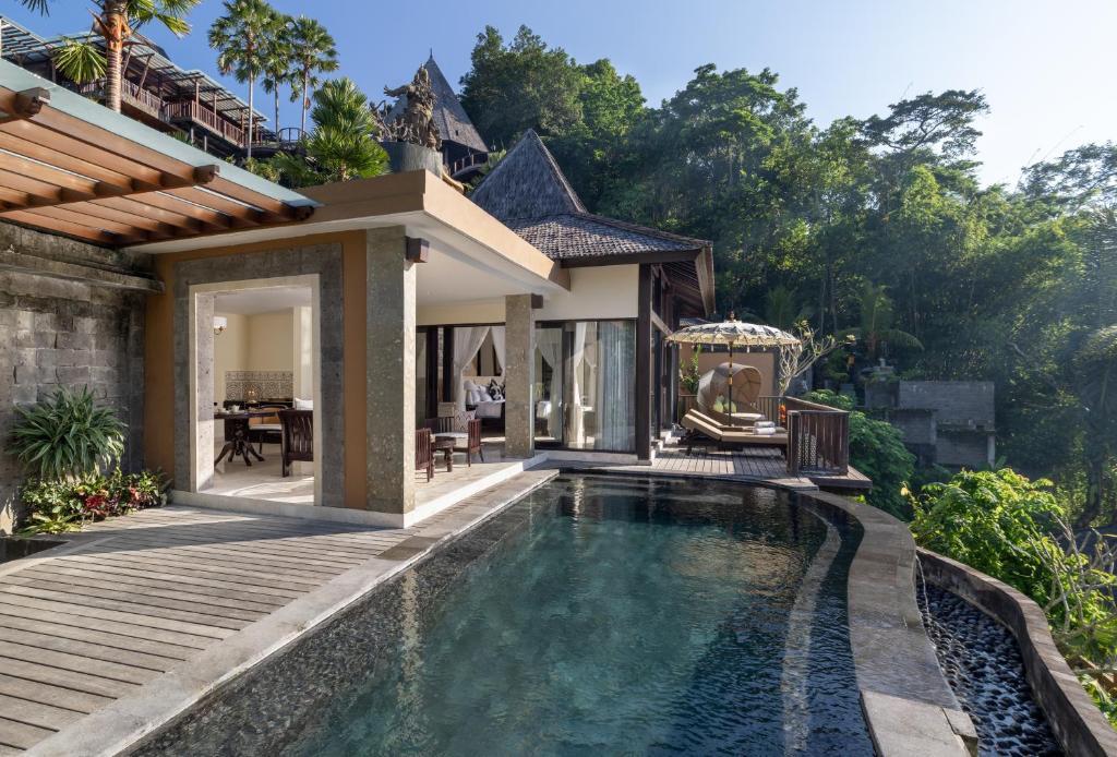 best luxury hotels in ubud