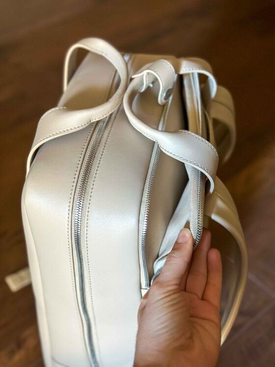 monos luggage review
